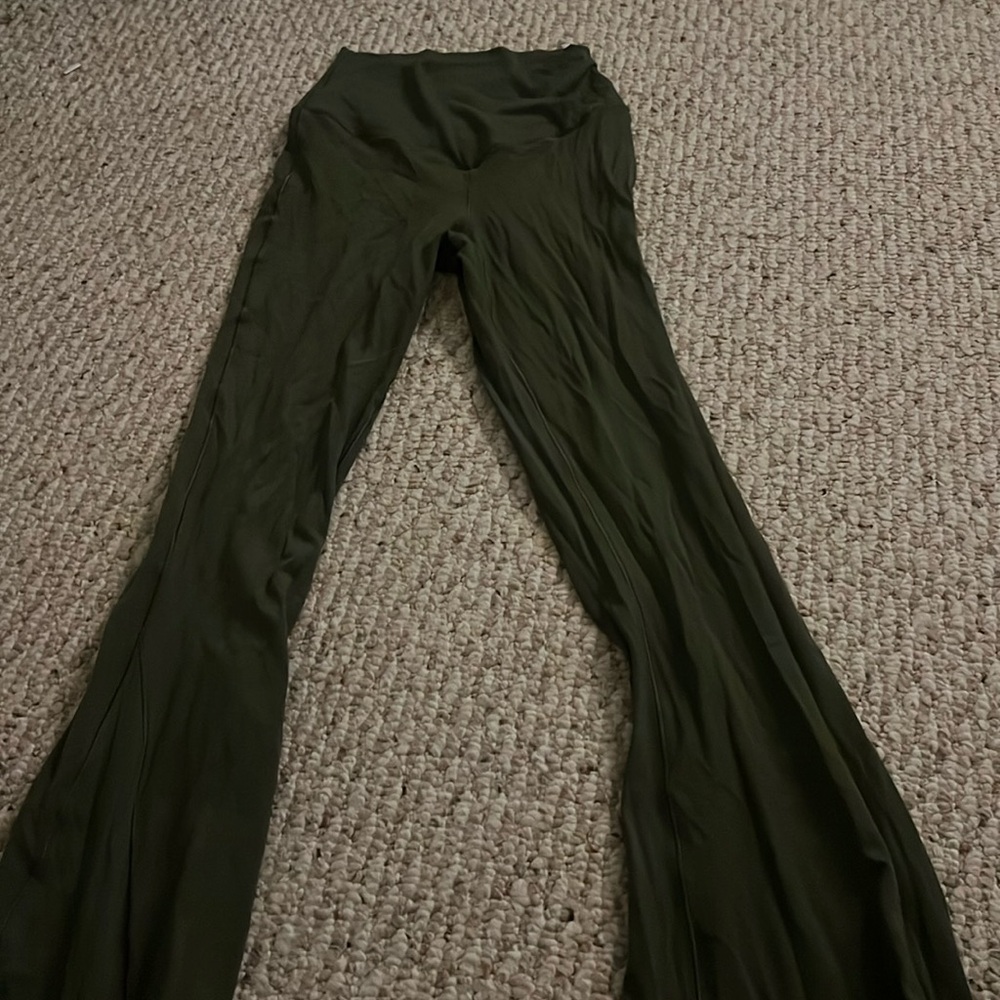 Green Aerie flares